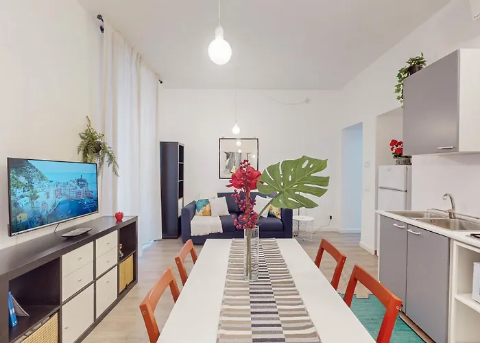 New Japan Trastevere Apartment